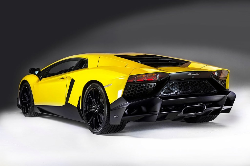 Lamborghini-Aventador-Anniversario-Edition3